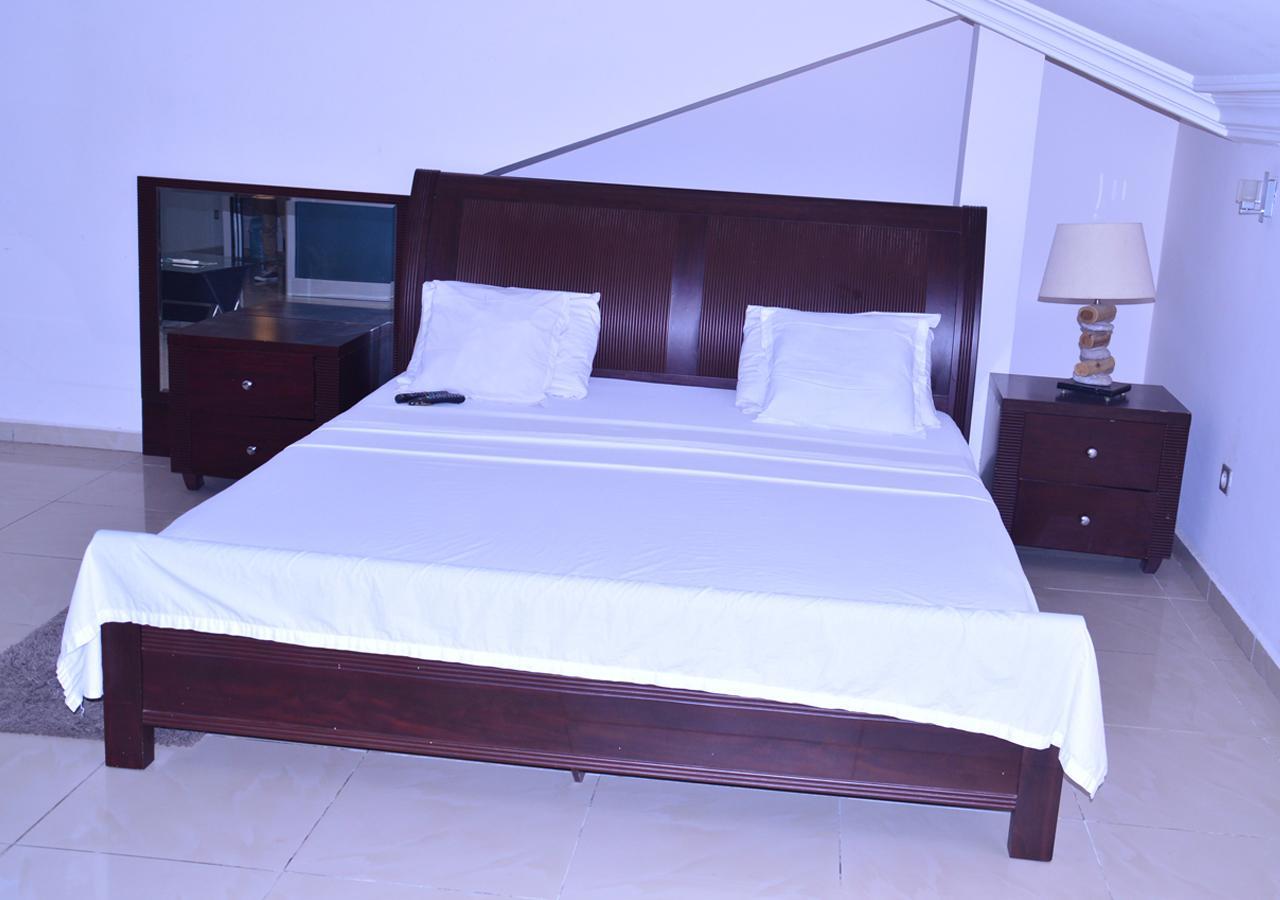 Hotels Residences Easy 코토누 외부 사진